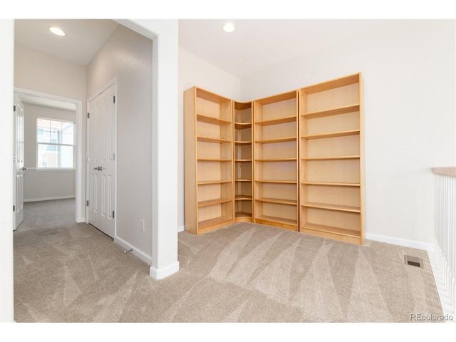 9646 W Hinsdale Pl, Littleton, CO 80128