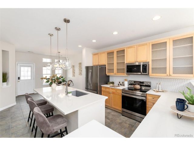 9646 W Hinsdale Pl, Littleton, CO 80128