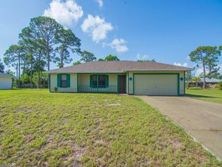 6801 Paso Robles Boulevard, Fort Pierce, FL 34951