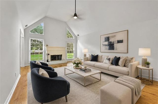 245 Walford Court, Suwanee, GA 30024