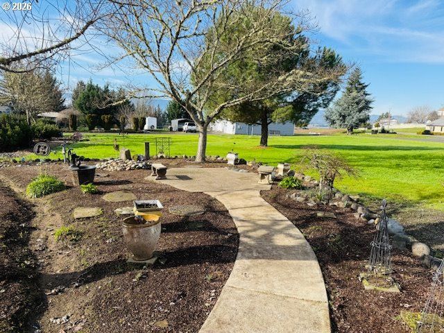 210 PALOMINO Ave, Roseburg, OR 97471