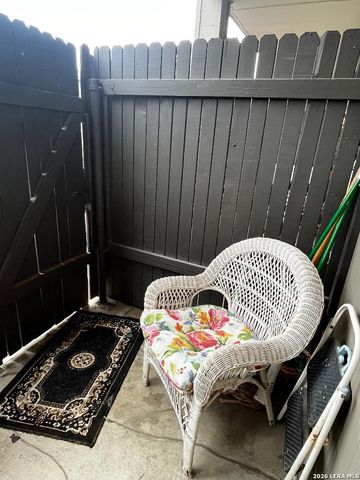 7711 Broadway Apt 31C, San Antonio, TX 78209