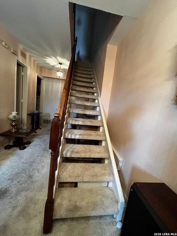 7711 Broadway Apt 31C, San Antonio, TX 78209