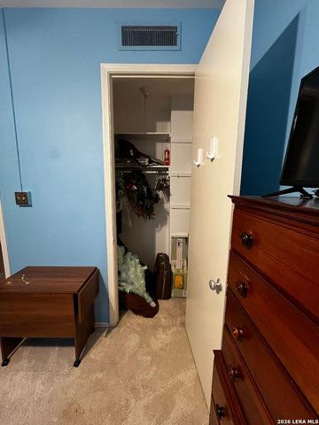 7711 Broadway Apt 31C, San Antonio, TX 78209