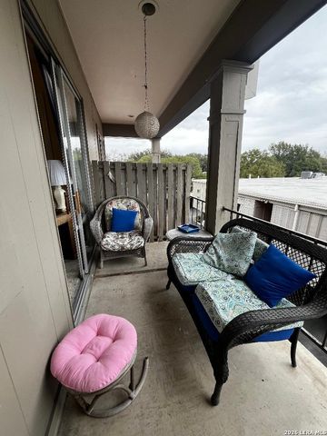 7711 Broadway Apt 31C, San Antonio, TX 78209