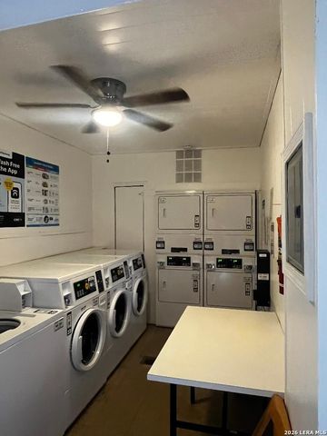 7711 Broadway Apt 31C, San Antonio, TX 78209