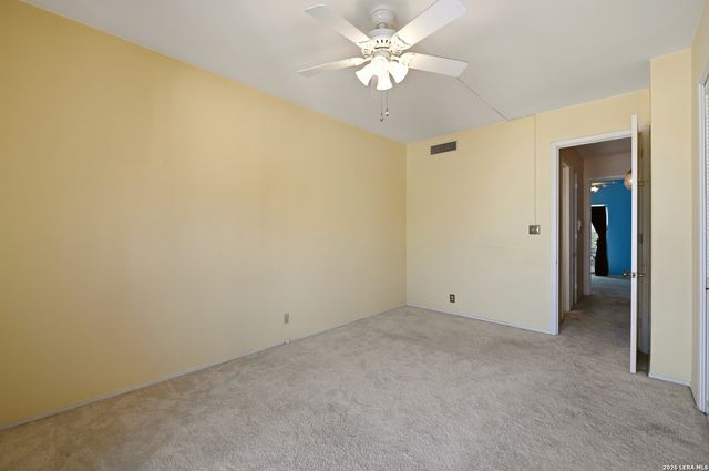 7711 Broadway Apt 31C, San Antonio, TX 78209