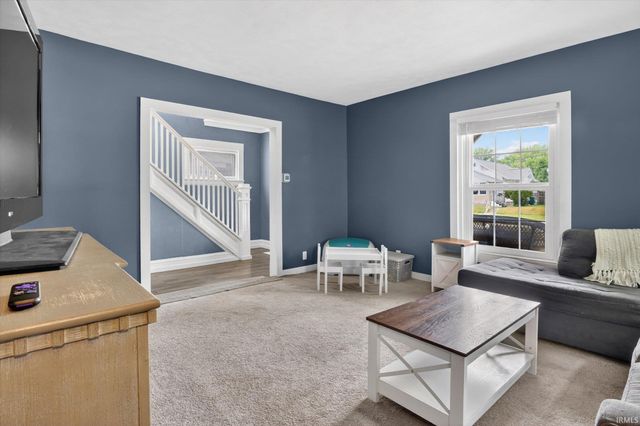 425 W Broadway Street, Mishawaka, IN 46545