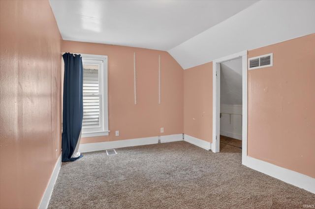 425 W Broadway Street, Mishawaka, IN 46545