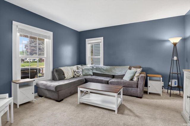 425 W Broadway Street, Mishawaka, IN 46545
