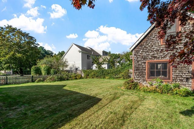 94 School Street, Manchester, MA 01944