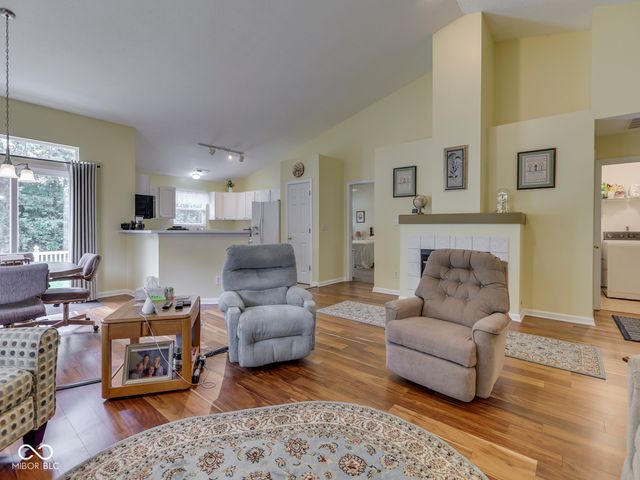 3340 Eaton Mews Court, Greenwood, IN 46143