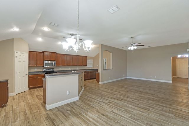 6521 Chalk River Drive, Fort Worth, TX 76179