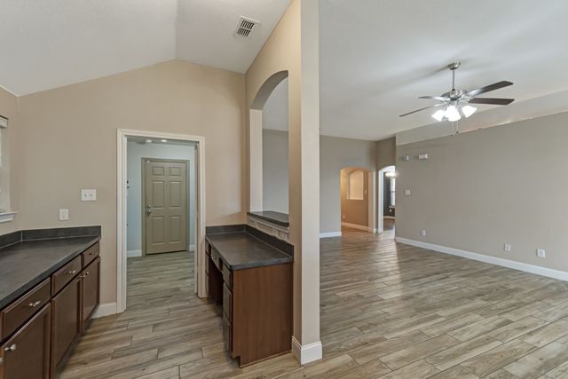 6521 Chalk River Drive, Fort Worth, TX 76179