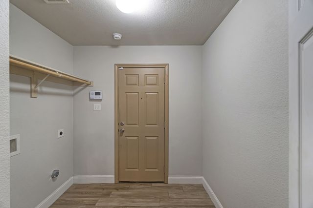 6521 Chalk River Drive, Fort Worth, TX 76179