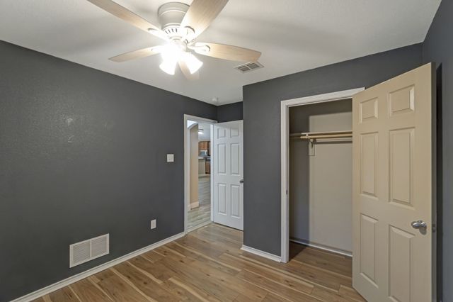 6521 Chalk River Drive, Fort Worth, TX 76179