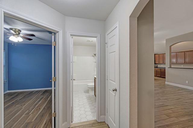 6521 Chalk River Drive, Fort Worth, TX 76179