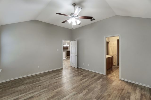 6521 Chalk River Drive, Fort Worth, TX 76179