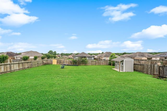 18856 Atascosa Trail, Magnolia, TX 77355
