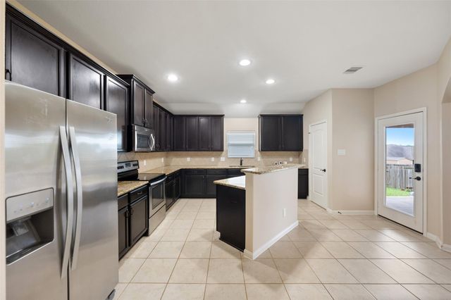 18856 Atascosa Trail, Magnolia, TX 77355