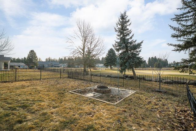 9627 W January Dr, Cheney, WA 99004