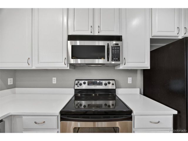 16486 E Phillips Pl, Englewood, CO 80112