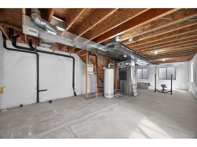 16486 E Phillips Pl, Englewood, CO 80112