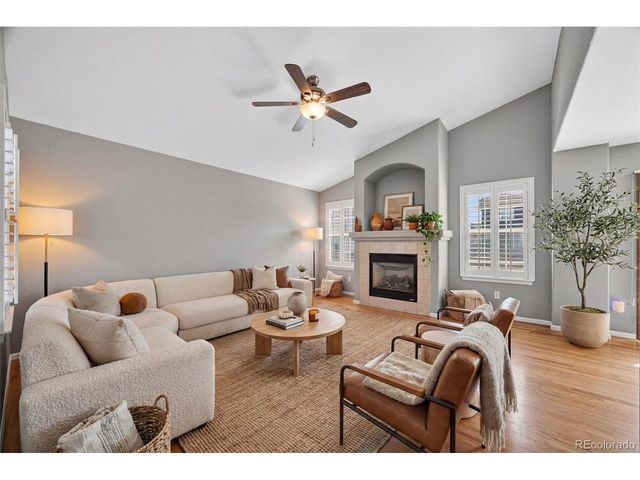 16486 E Phillips Pl, Englewood, CO 80112