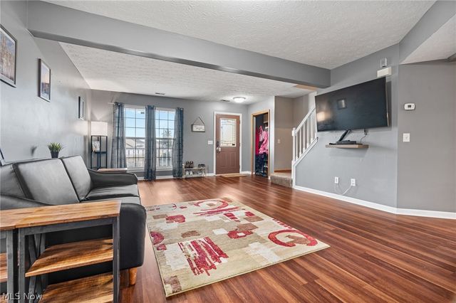 5384 Villarose Avenue NW, Massillon, OH 44647