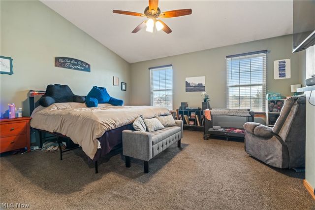 5384 Villarose Avenue NW, Massillon, OH 44647