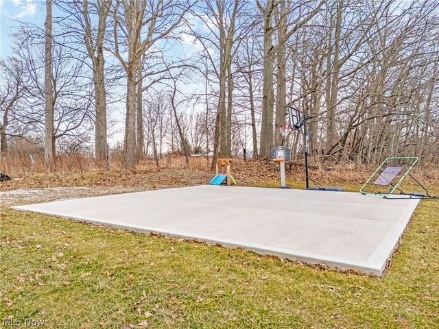 5384 Villarose Avenue NW, Massillon, OH 44647