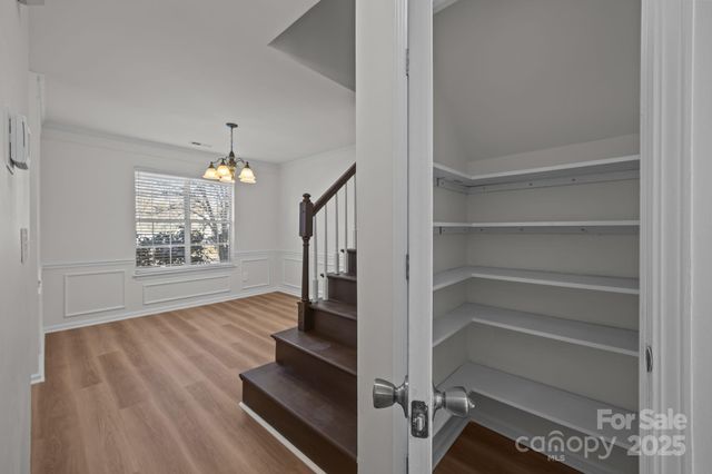 1561 Forest Glen Lane, Kannapolis, NC 28081