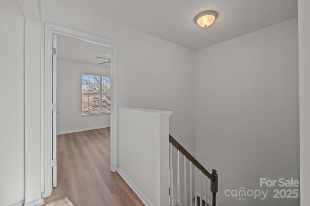 1561 Forest Glen Lane, Kannapolis, NC 28081