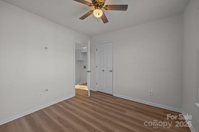 1561 Forest Glen Lane, Kannapolis, NC 28081