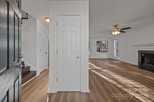 1561 Forest Glen Lane, Kannapolis, NC 28081