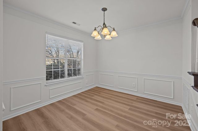 1561 Forest Glen Lane, Kannapolis, NC 28081