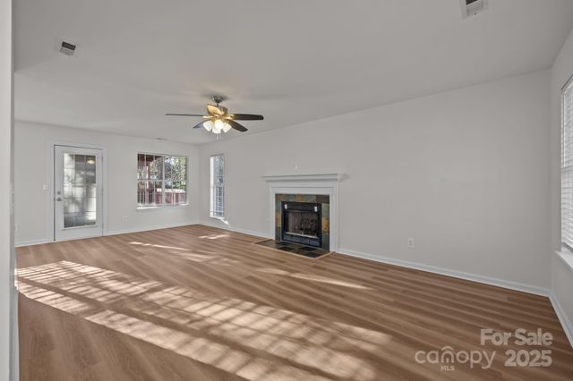1561 Forest Glen Lane, Kannapolis, NC 28081