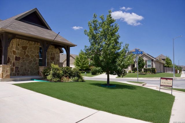 10235 COYOTE RUN, San Antonio, TX 78254