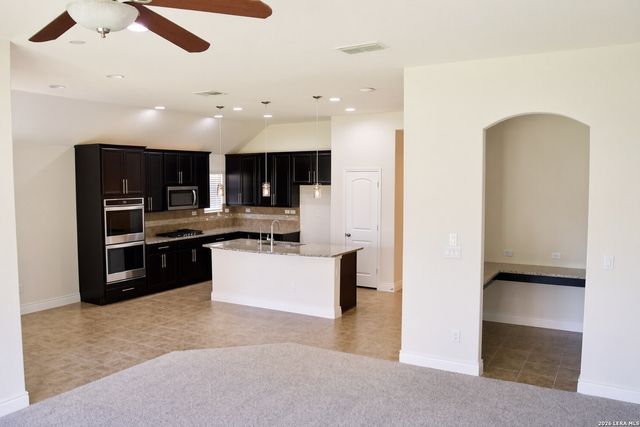 10235 COYOTE RUN, San Antonio, TX 78254