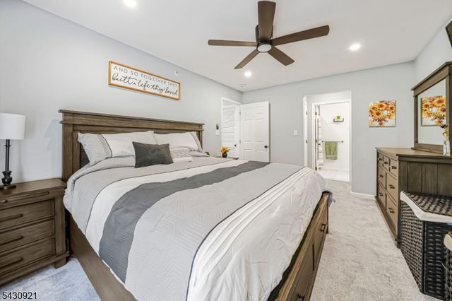 322 Cambridge Dr, Butler Boro, NJ 07405