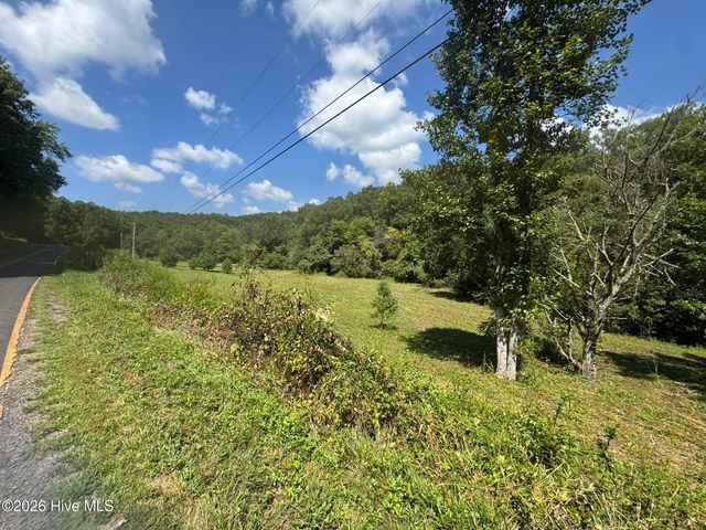 2231 Camp Creek Road, Murphy, NC 28906