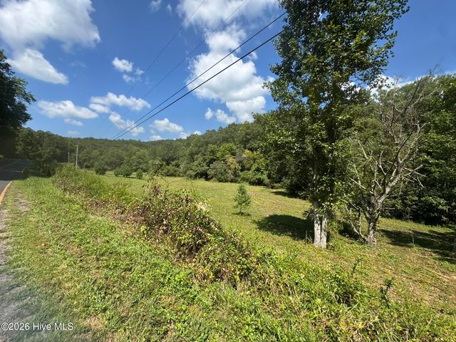 2231 Camp Creek Road, Murphy, NC 28906