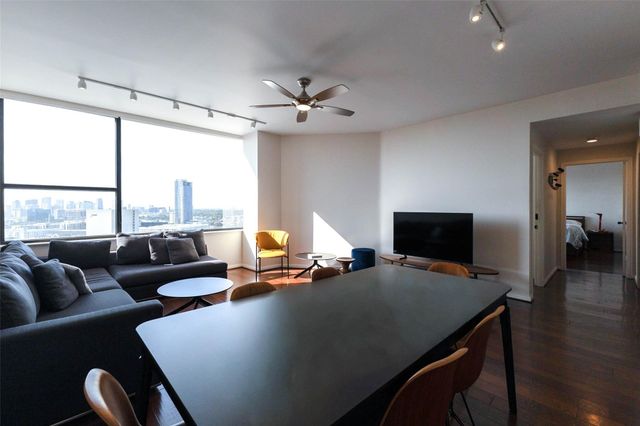 14 Greenway Plaza 23M, Houston, TX 77046