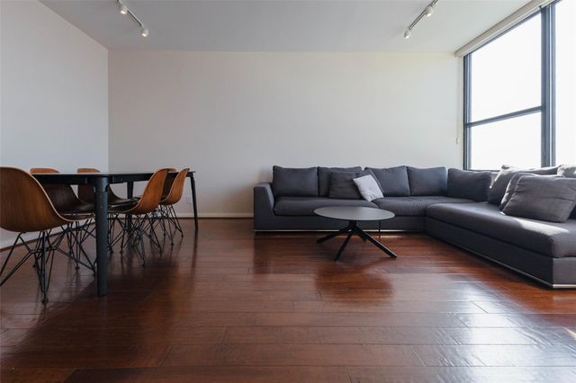 14 Greenway Plaza 23M, Houston, TX 77046