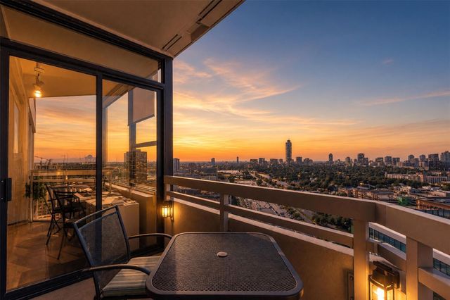 14 Greenway Plaza 23M, Houston, TX 77046