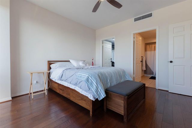 14 Greenway Plaza 23M, Houston, TX 77046