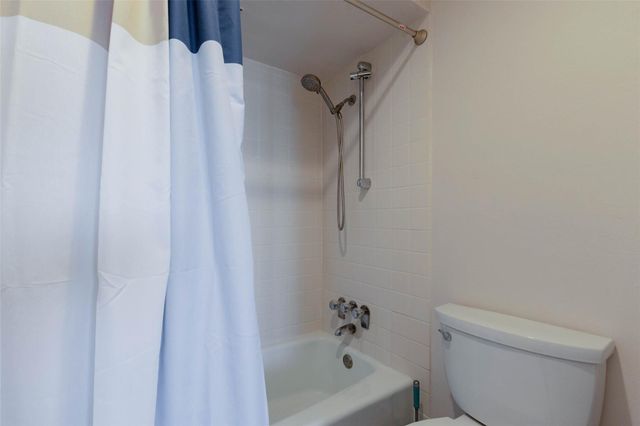 14 Greenway Plaza 23M, Houston, TX 77046