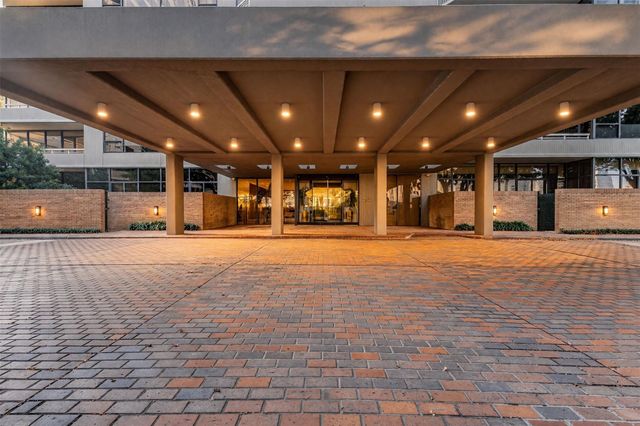 14 Greenway Plaza 23M, Houston, TX 77046