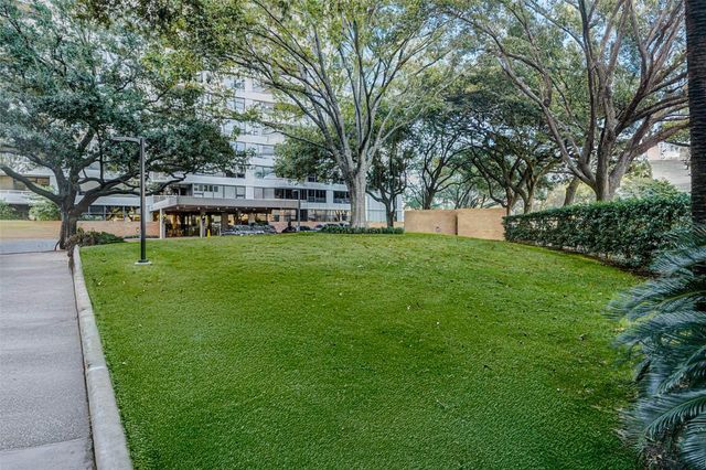 14 Greenway Plaza 23M, Houston, TX 77046