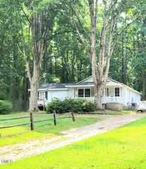 325 Ranch Farm Road A - B, Raleigh, NC 27603